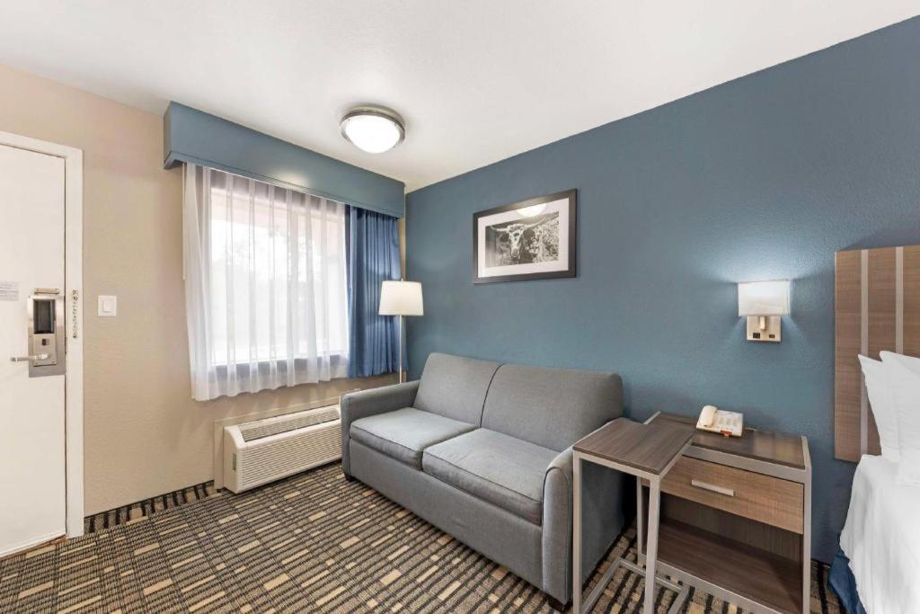 Best Western Post Oak Inn Burnet Esterno foto
